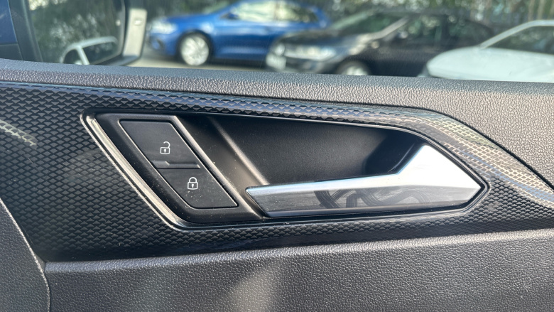 Volkswagen Polo 1.0 TSI Life 5dr Petrol Hatchback